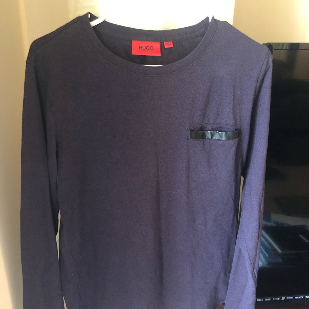 Hugo  men’s dark purple t shirt
